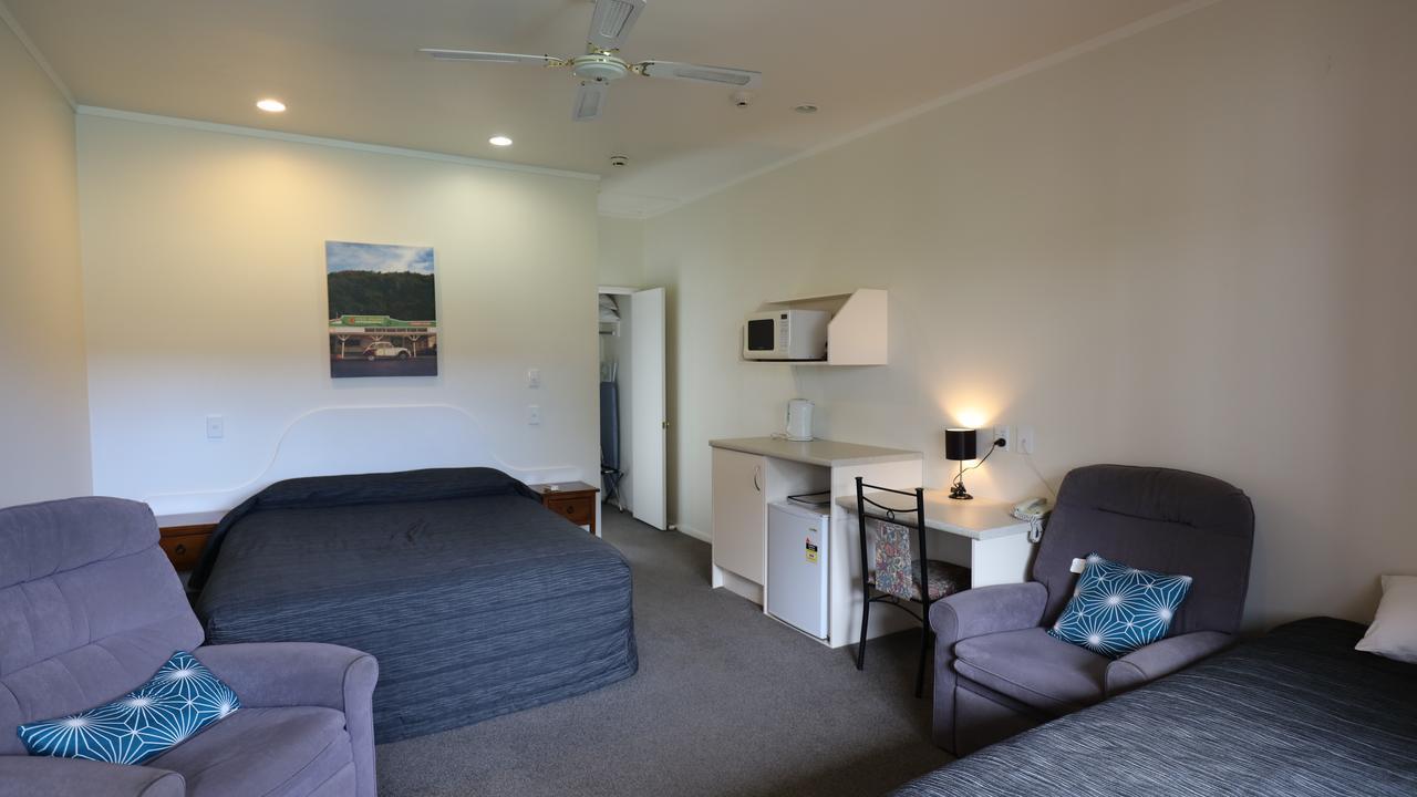 Bk'S Counties Motor Lodge Pukekohe Εξωτερικό φωτογραφία