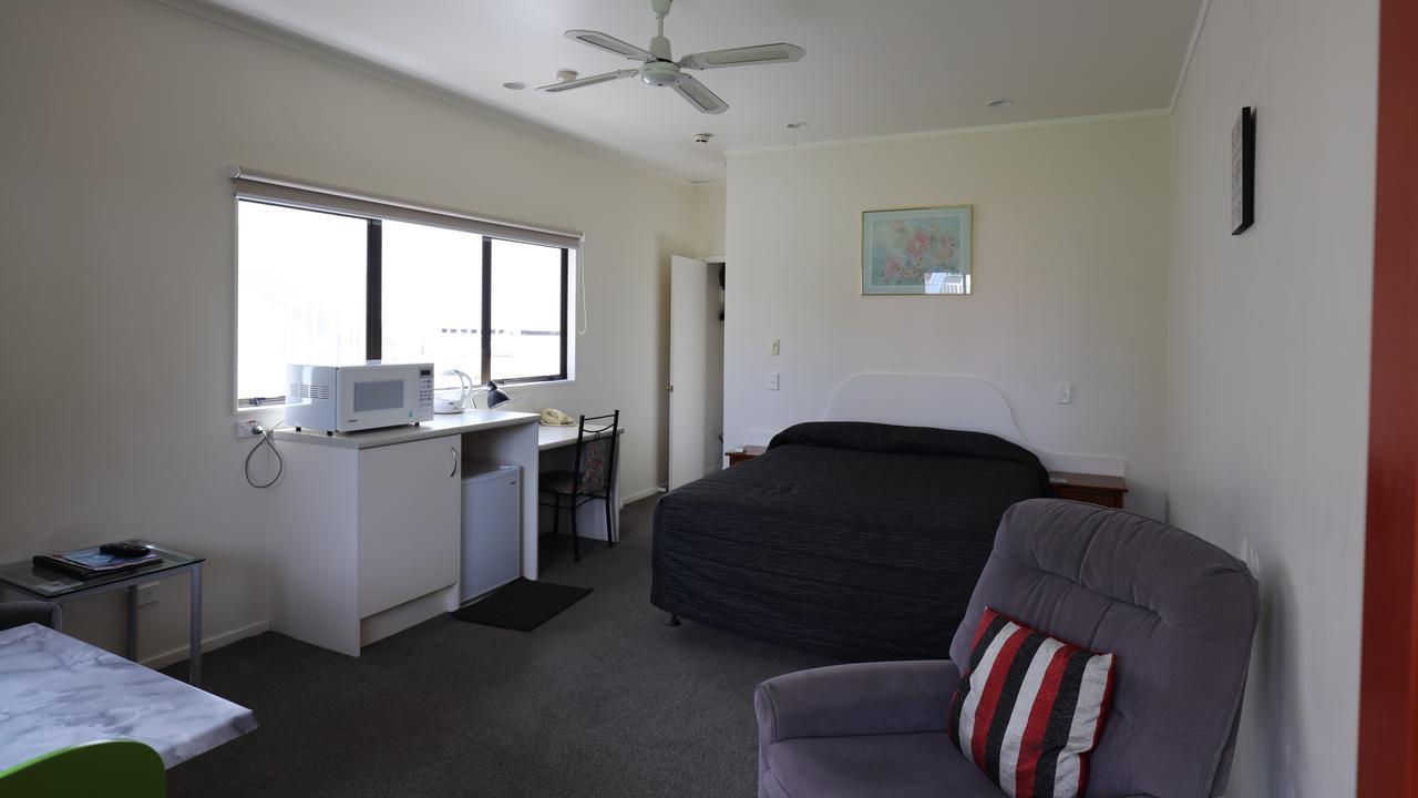 Bk'S Counties Motor Lodge Pukekohe Εξωτερικό φωτογραφία