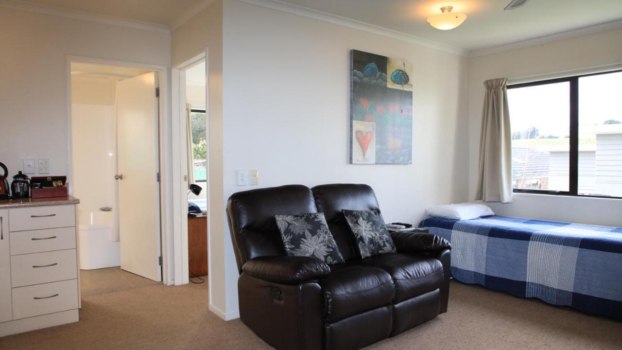 Bk'S Counties Motor Lodge Pukekohe Εξωτερικό φωτογραφία