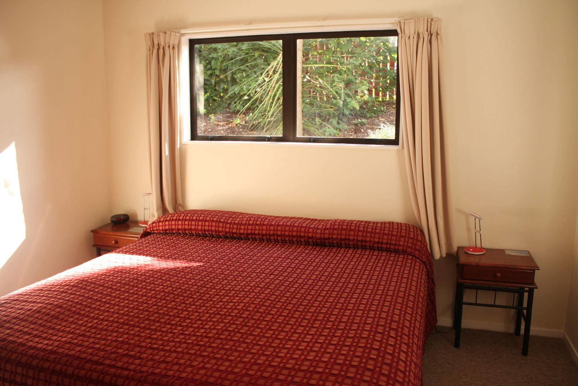 Bk'S Counties Motor Lodge Pukekohe Εξωτερικό φωτογραφία