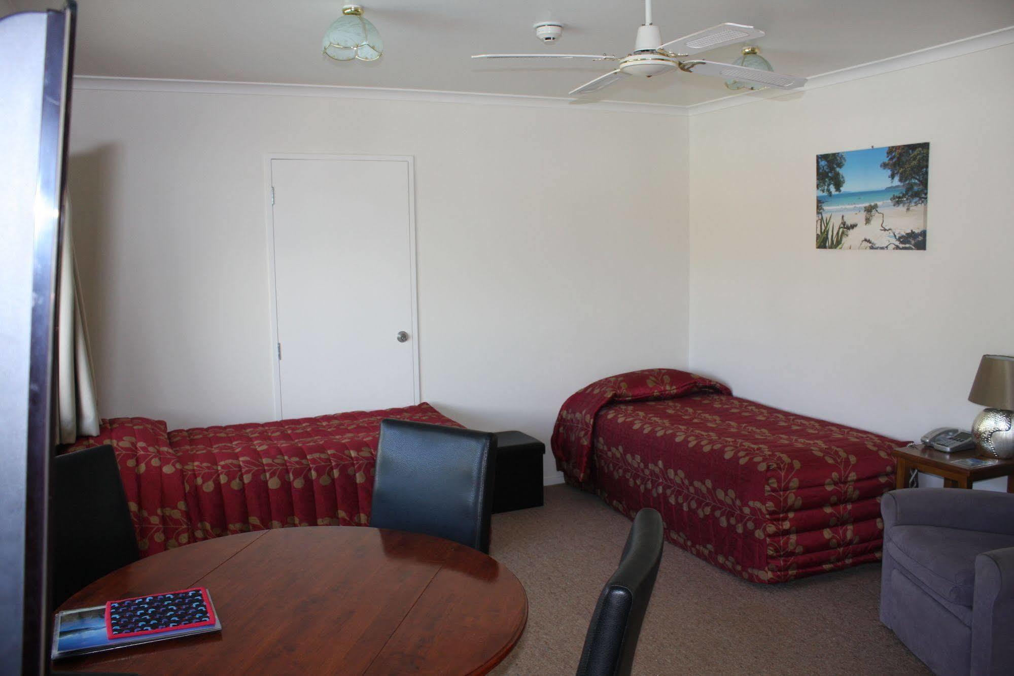 Bk'S Counties Motor Lodge Pukekohe Εξωτερικό φωτογραφία