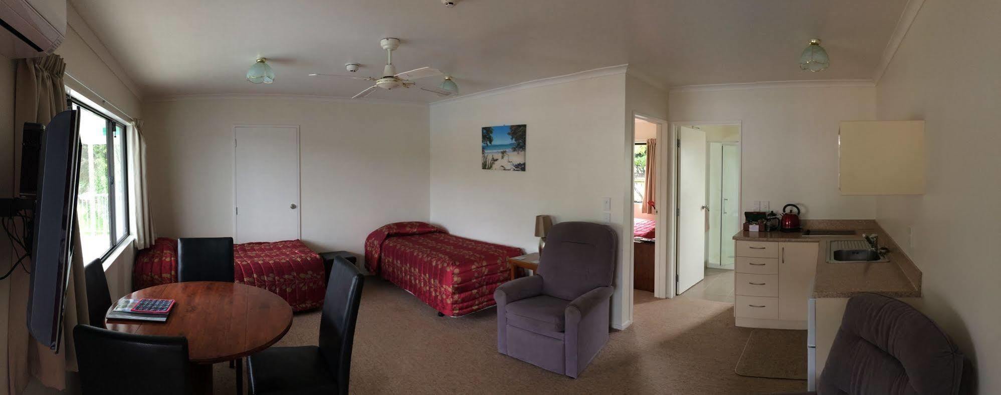 Bk'S Counties Motor Lodge Pukekohe Εξωτερικό φωτογραφία