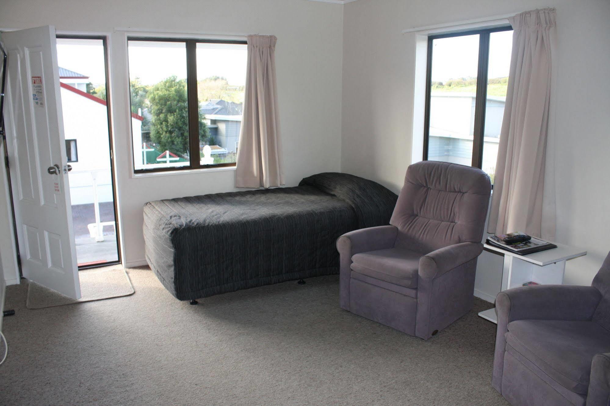 Bk'S Counties Motor Lodge Pukekohe Εξωτερικό φωτογραφία